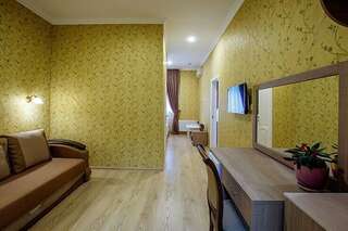 Гостиница Атлас Геленджик Люкс двухкомнатный-1