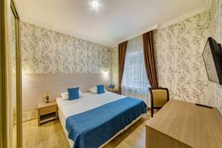 Гостиница Атлас Геленджик Апартаменты двухкомнатные с кухней и террасой-13