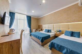 Гостиница Атлас Геленджик Комфорт 3х-местный-2