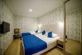 Гостиница Атлас Геленджик Апартаменты двухкомнатные с кухней и террасой-6