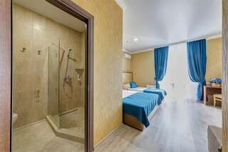 Гостиница Атлас Геленджик Семейный комфорт с видом на город-5