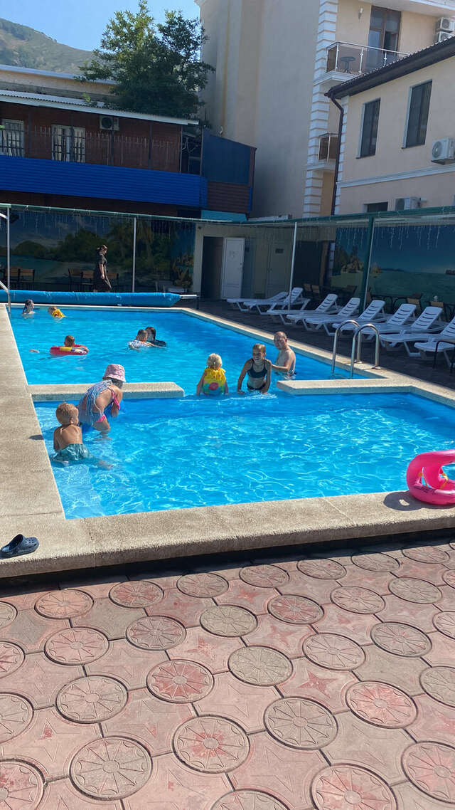 Гостиница Атлас Геленджик-102